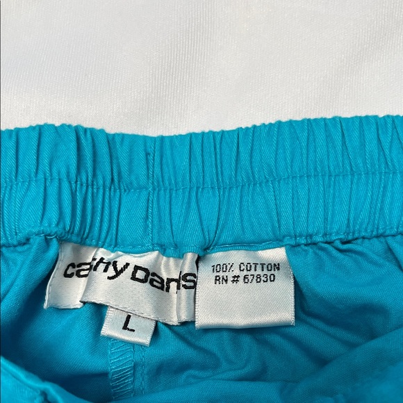 Blue Capri Pants - Picture 3 of 8